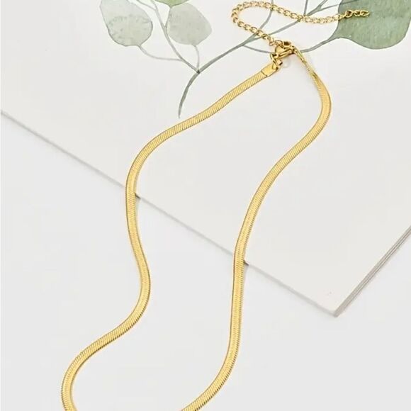 Necklace 18K Gold Plating Titanium Steel Snake Chain Choker Necklace - Picture 3 of 3